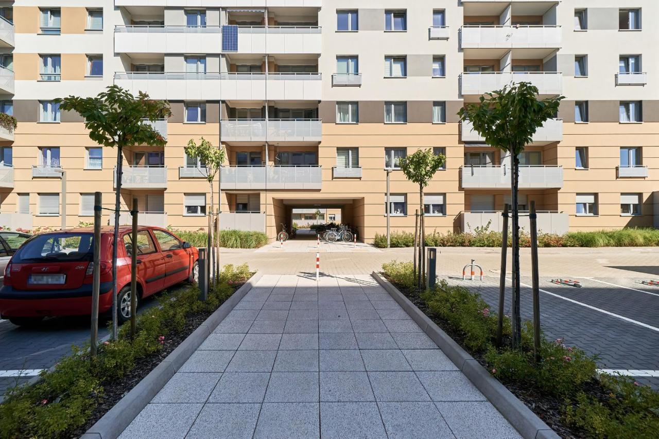 Exclusive Apartments Teczowa With Underground Parking By Noclegi Renters Breslau Exterior foto